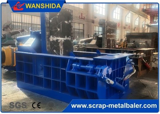 購入 New Condition Scrap Metal Baler with Emergency Stop Button and Safety Door for Secure Operation online manufacture